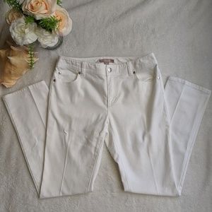 CHICO'S - White Straight Jeans